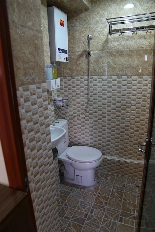 Everest Inn Guest House Хонконг Екстериор снимка