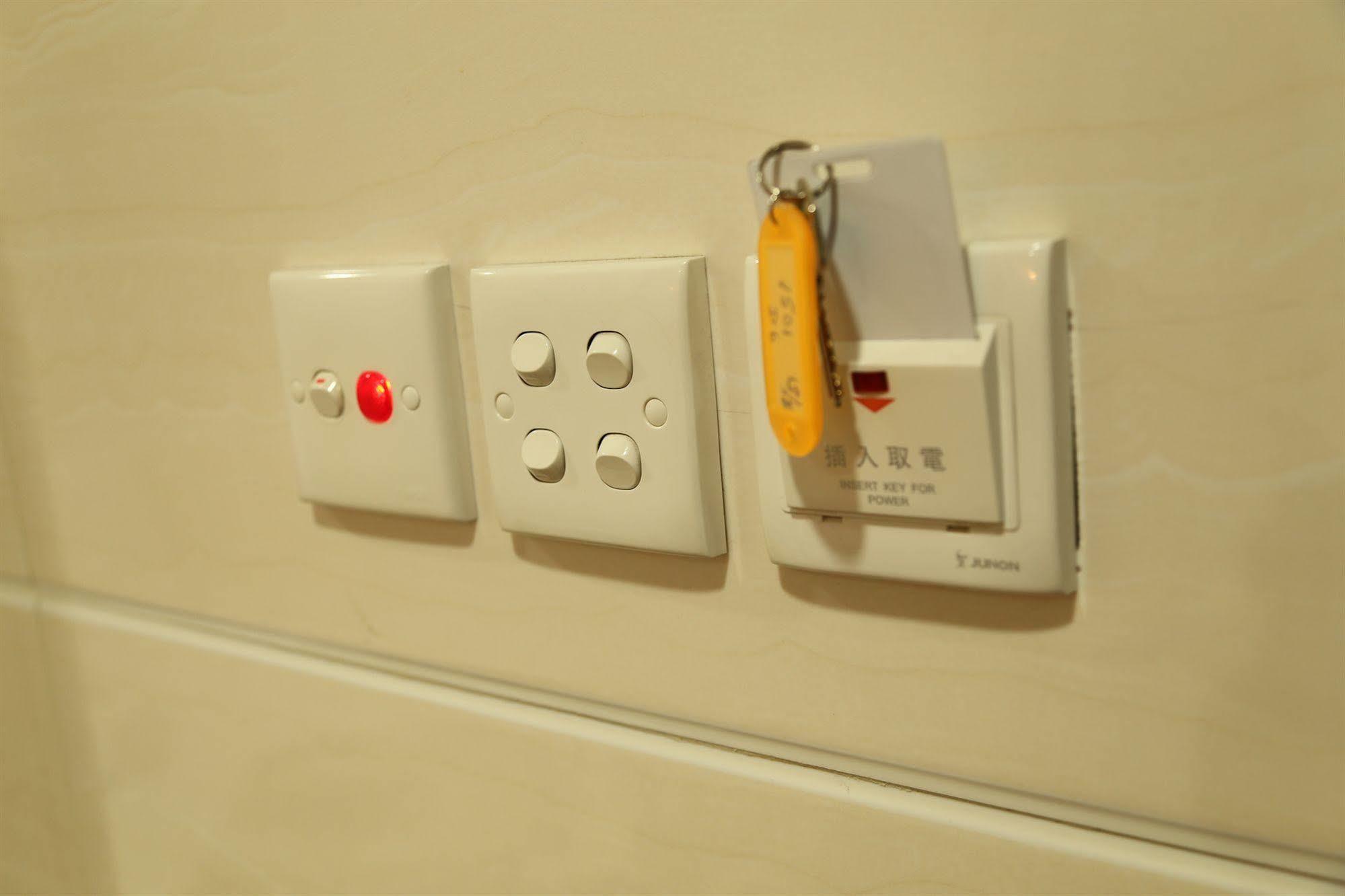 Everest Inn Guest House Хонконг Екстериор снимка
